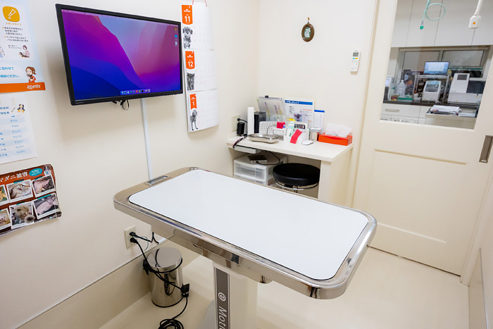 診察室1