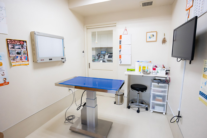 診察室2